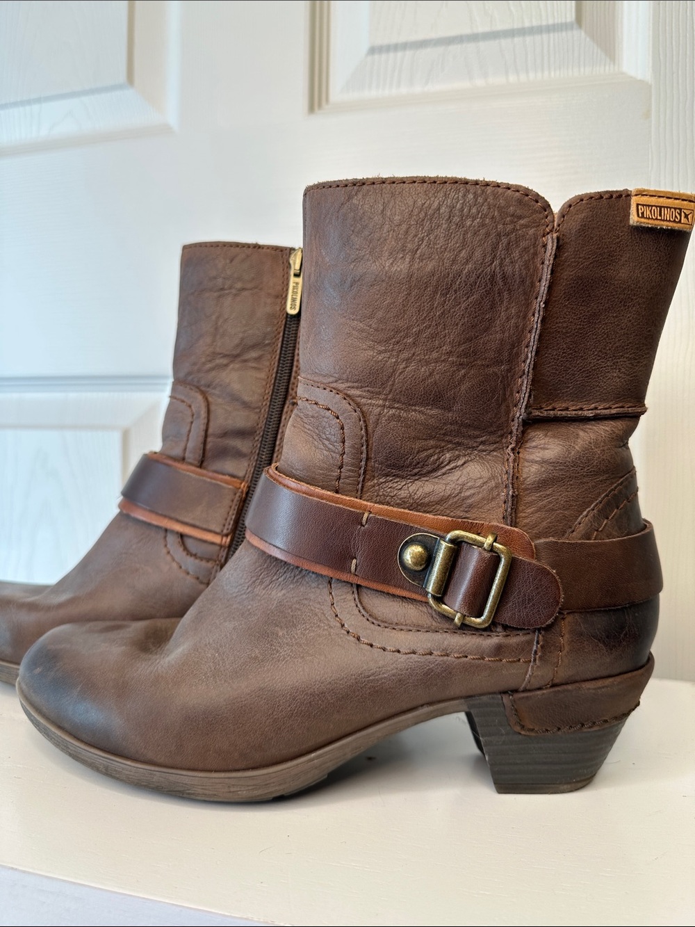 PIKOLINOS Chestnut Brown Leather Ankle Boots with Buckle